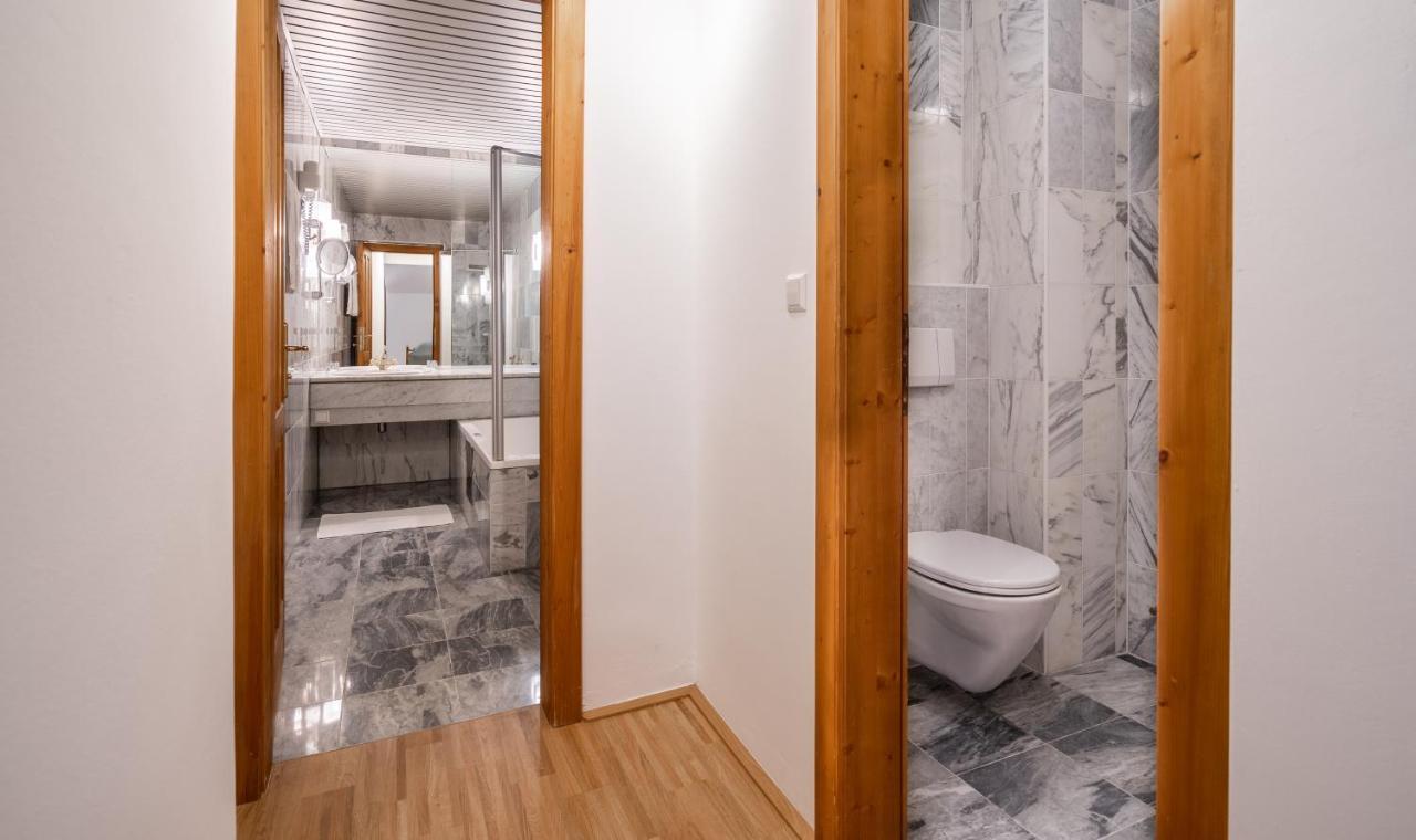 Sonnleitner Landhaus - Apartments Kotschach-Mauthen Екстер'єр фото