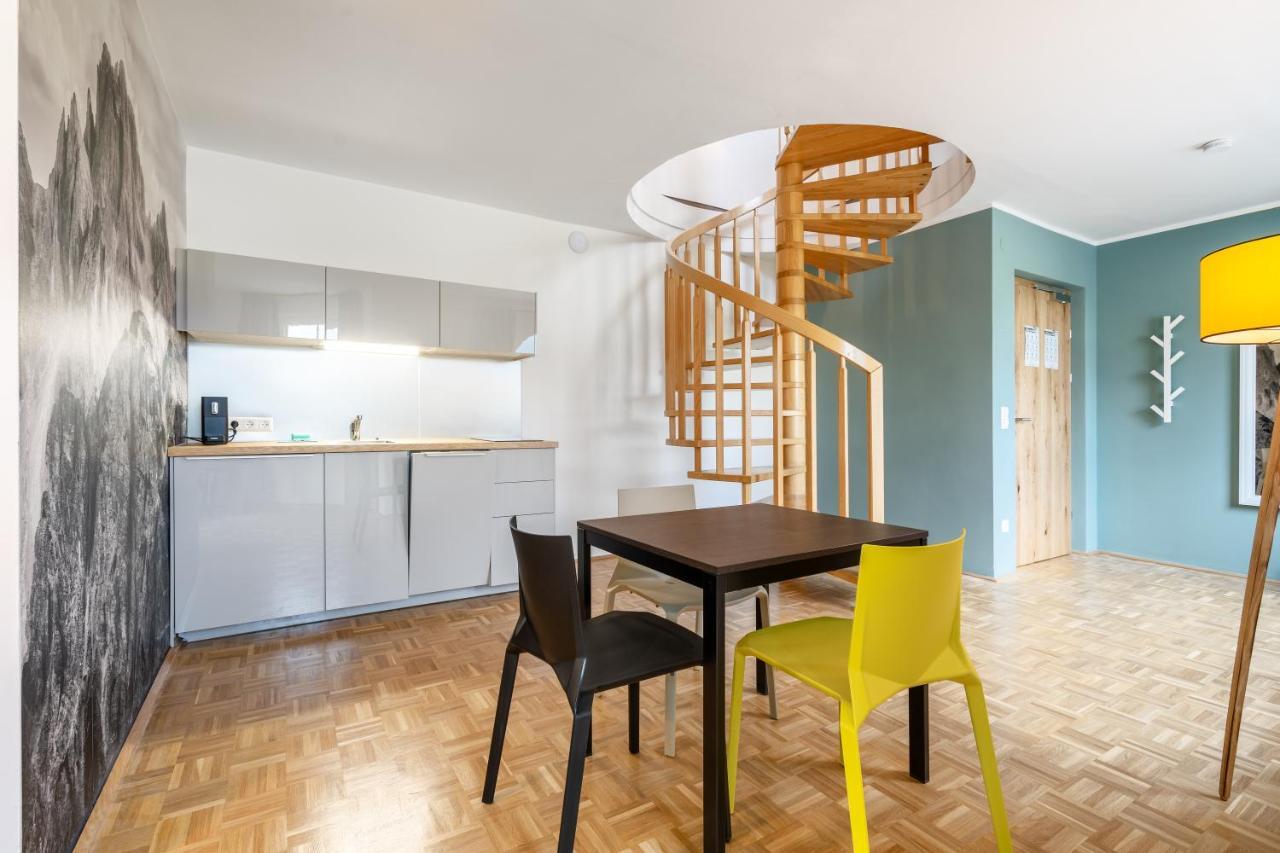 Sonnleitner Landhaus - Apartments Kotschach-Mauthen Екстер'єр фото